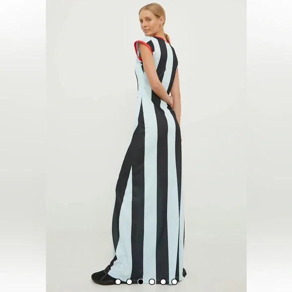 [XS] PUMA Maxi Dress - Picture 3 of 13